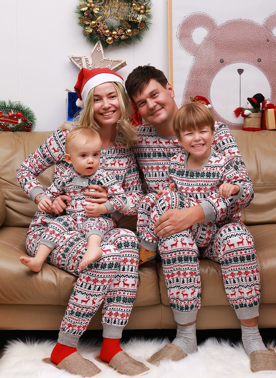 Holiday Family Pajamas to Make your Holidays Bright!