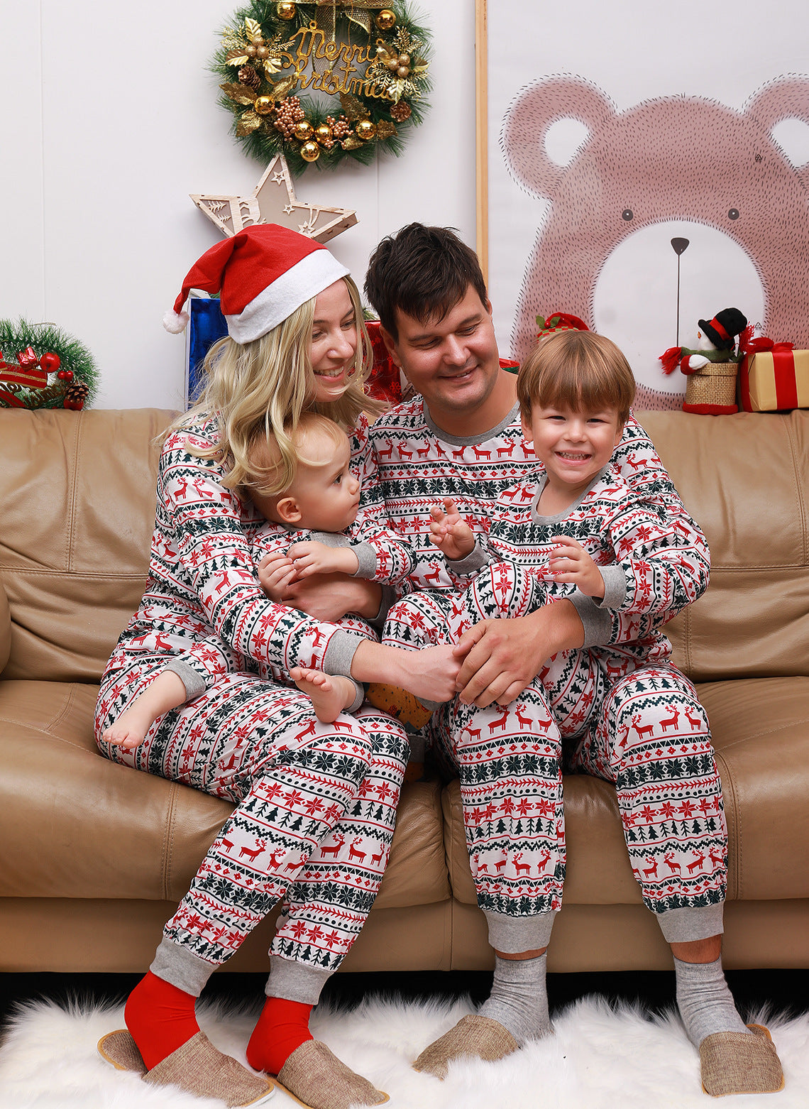Holiday Family Pajamas to Make your Holidays Bright!